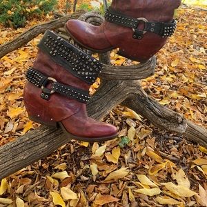 AS 98 studded boot from Traxx Footwear